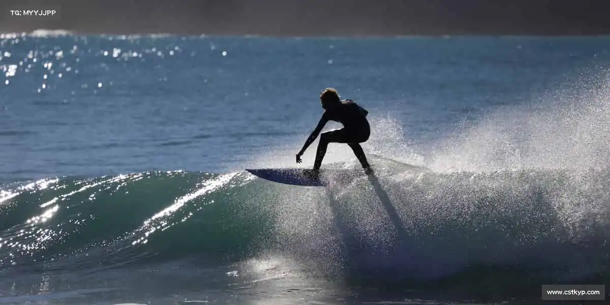 <strong>BB贝博艾弗森官网</strong>⛸️冰面飞驰，旋转跳跃间遇见更好的自己！